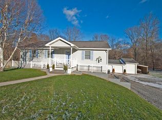 411 Country Club Dr, Ellwood City, PA