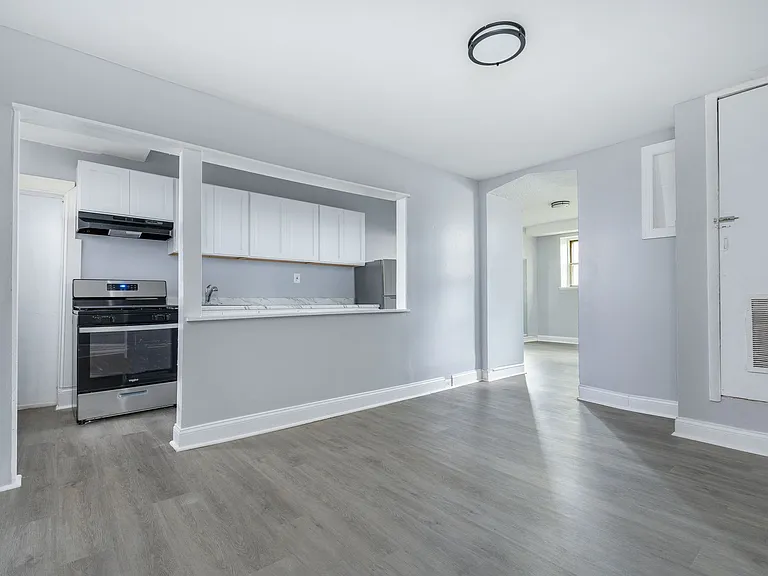 6100 NASSAU RD — Photo 1