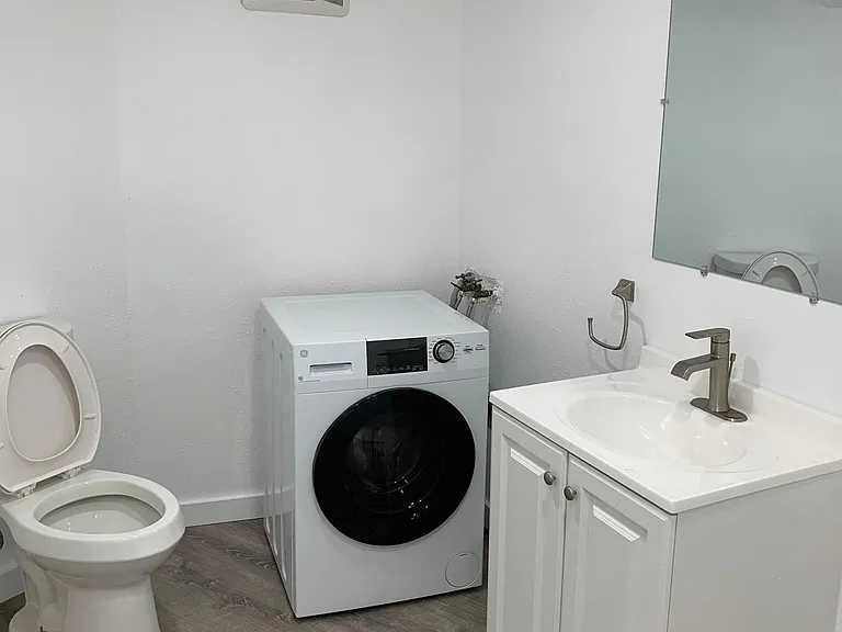 174 44th Ave #1 — Photo 7