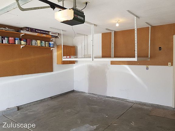 4th image of 15130 Fawn Hollow Ln