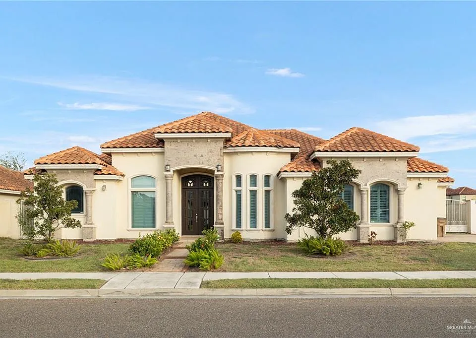 3704 Ebro Dr
