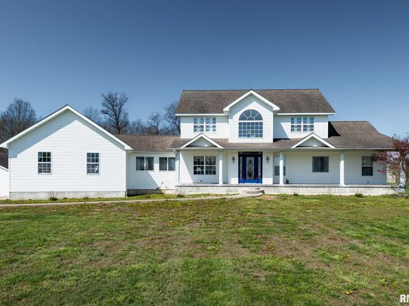 16769 N Boyd Ln, Woodlawn, IL 62898