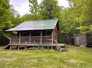 Peepoday Rd, Marquette, MI 49855