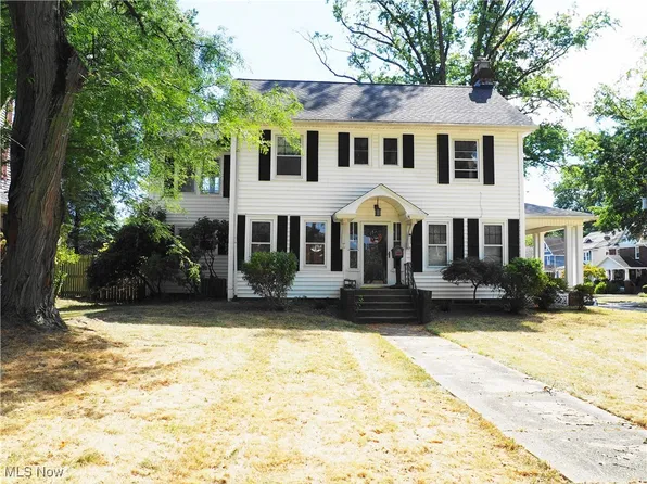 736 Chestnut Blvd, Cuyahoga Falls, OH 44221