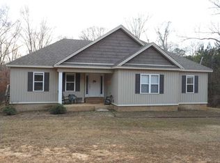 1886 New Quarters Rd, Tallassee, AL 36078