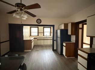 27 Madison St - Blue Pod, New Britain, CT 06051