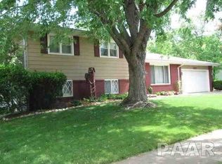 3717 W Saymore Ln, Peoria, IL
