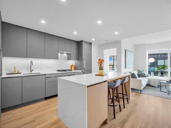 3rd image of 5520 McNaughton Rd #1510