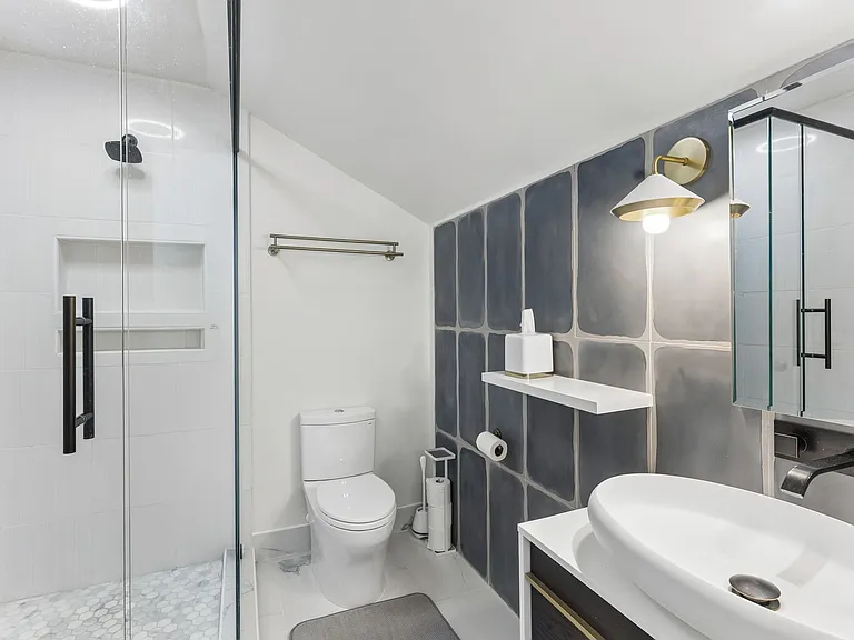 3926 Vailwood Dr — Photo 33