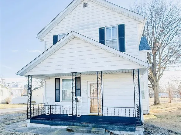 52 E Saint Louis St, Hoyleton, IL 62803