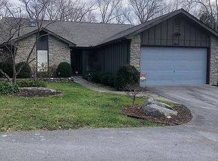 Oak Tree Pl, Bronston, KY 42518