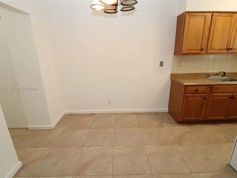 1708 N 16th Ave #2 — Photo 13