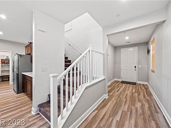 4th image of 4278 Eagle Island St