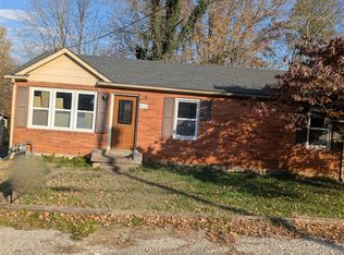 1412 Parkhurst Dr, Bowling Green, KY 42101