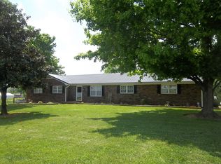 1215 Howard Dickerson Rd, Pembroke, KY 42266