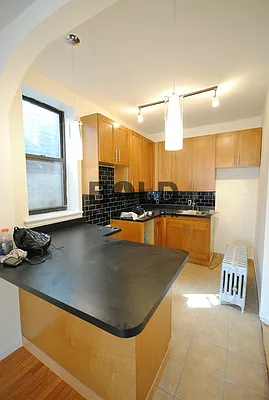 Rented by Bold New York | media 20