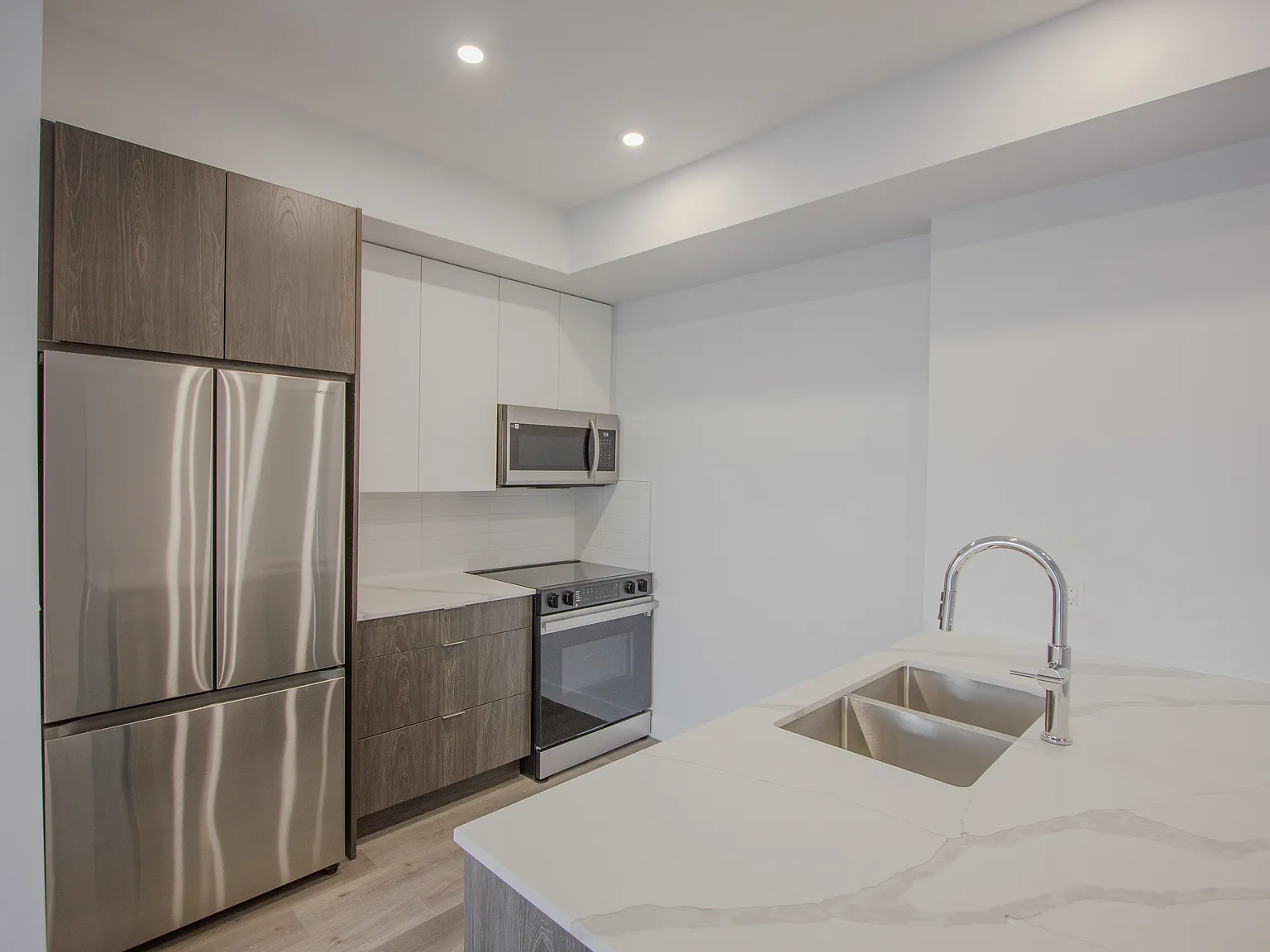 Edgemont Flats — Photo 3