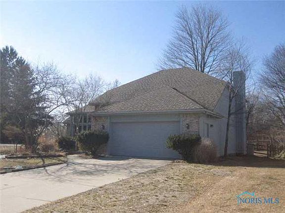 3rd image of 2209 Wimbledon Park