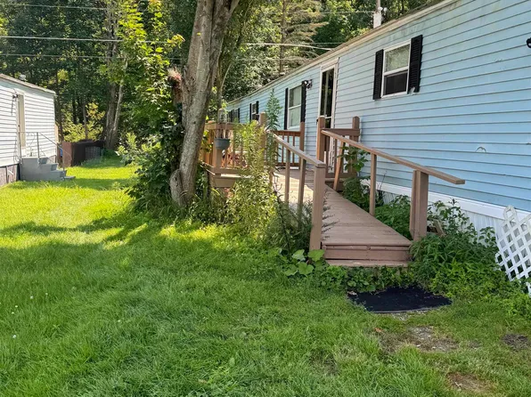 201 Hillview Terrace #30, Hinesburg, VT 05461