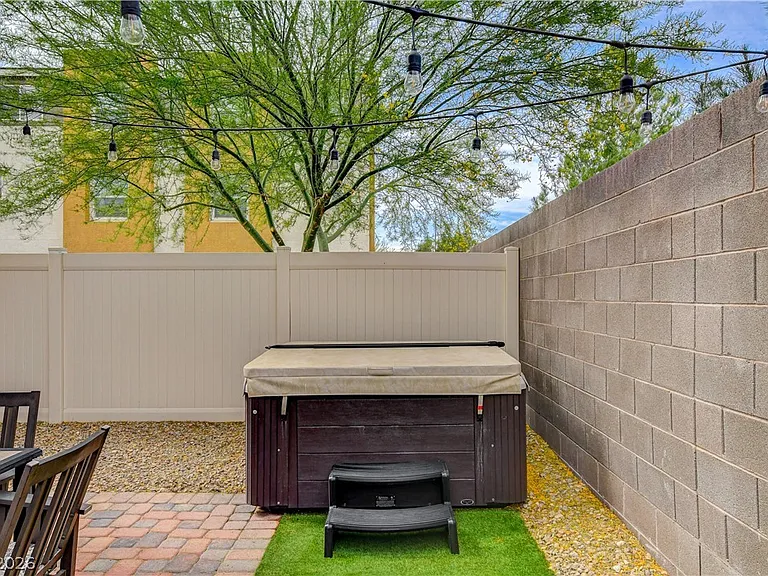 3715 Brilliant Sunset St — Photo 47
