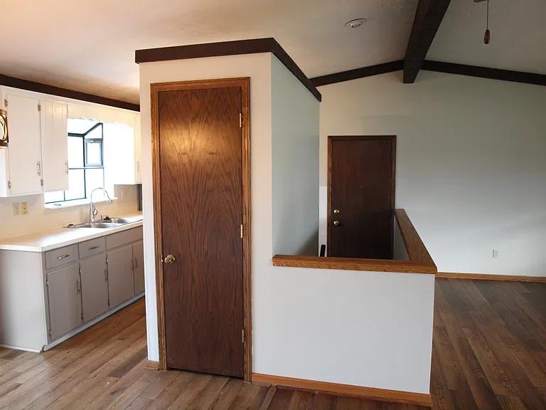 607 Cheyenne Cir — Photo 4