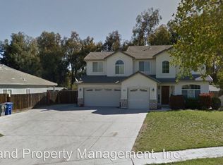 1921 S Orangewood Dr, Fresno, CA