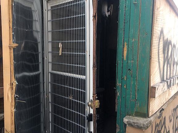 2nd image of 6628 Elmwood Ave