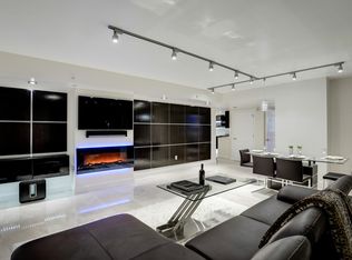 11710 Old Georgetown Rd APT 208, North Bethesda, MD 20852