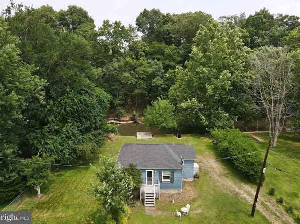 3613 Lisburn Rd, Mechanicsburg, PA 17055