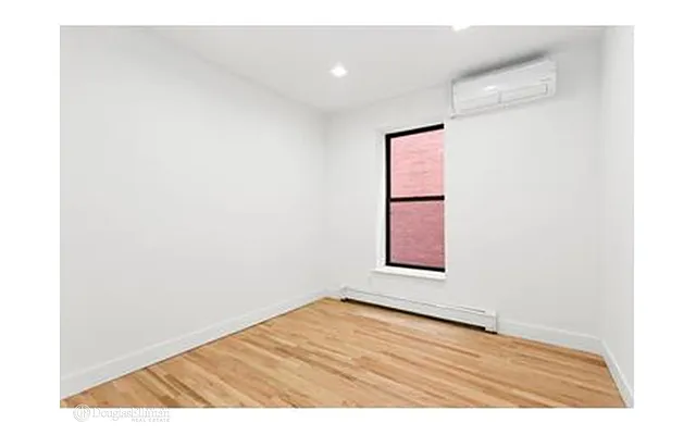 Rented by Douglas Elliman | media 22