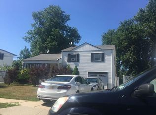 214 Elmwood Ave, Roosevelt, NY 11575