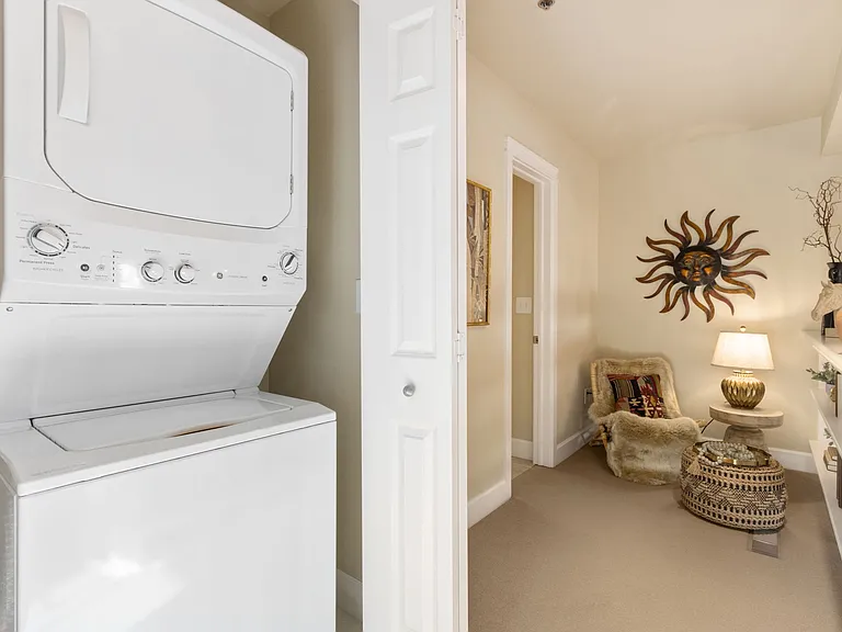409 Mason Ct #228 — Photo 24