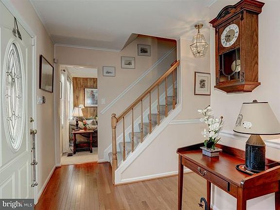 2nd image of 3483 Lyon Park Ct
