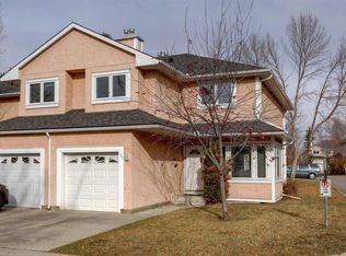 388 S Sandarac Dr NW #37, Calgary, AB T3K4E3