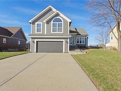 10904 N Manchester Ave, Kansas City, MO, 64157