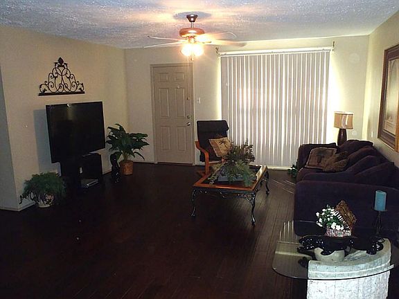 5th image of 11303 Bonaparte Dr