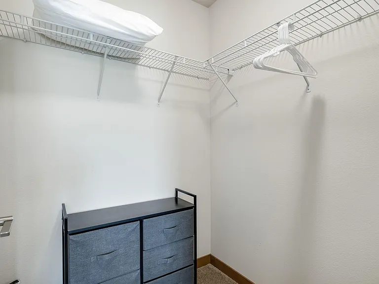 1519 S Washington St — Photo 31