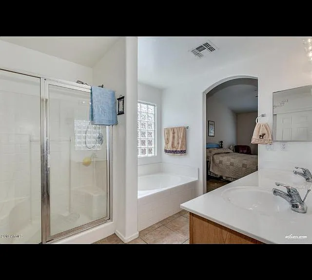 15287 W Laurel Ln — Photo 2