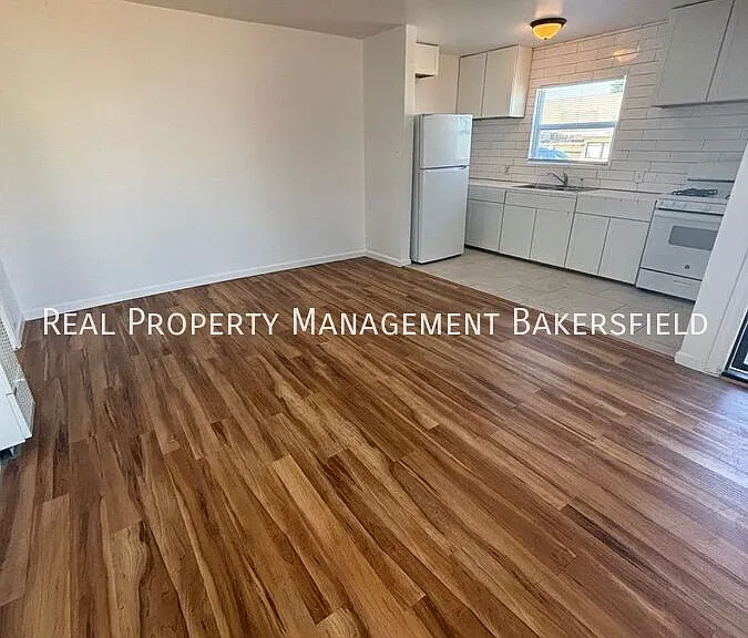 2711 Hufft St #A — Photo 2