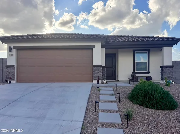 950 LOGAN Way, Wickenburg, AZ 85390