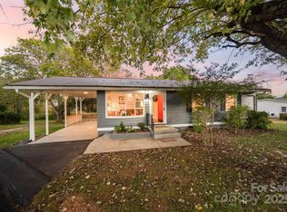 482 Gorman Bridge Rd, Asheville, NC 28806