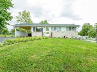 68 Robert Dr, Saint Charles, MO