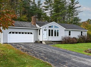 10 Jeffrey Avenue, Saco, ME 04072
