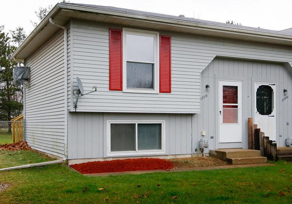 57779 Rumshire-101