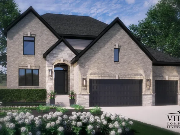 17827 Biscayne Dr, Macomb, MI 48042