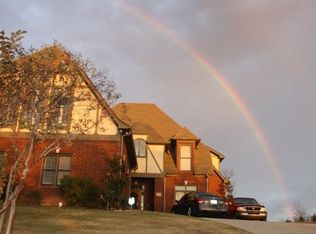 137 Ridgemoor Dr, Birmingham, AL 35209