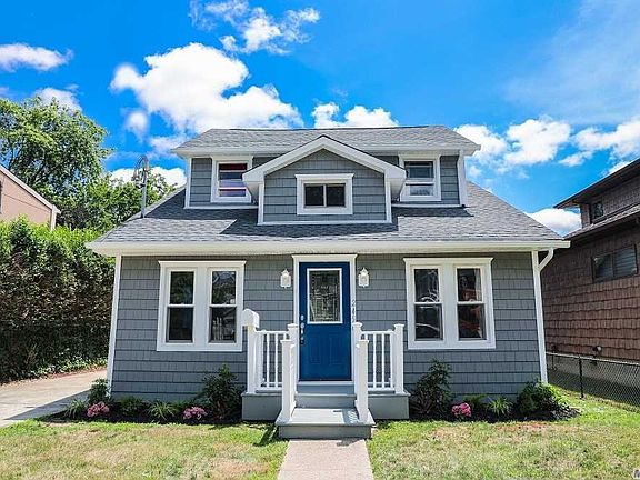 2nd image of 2458 Florin Ct