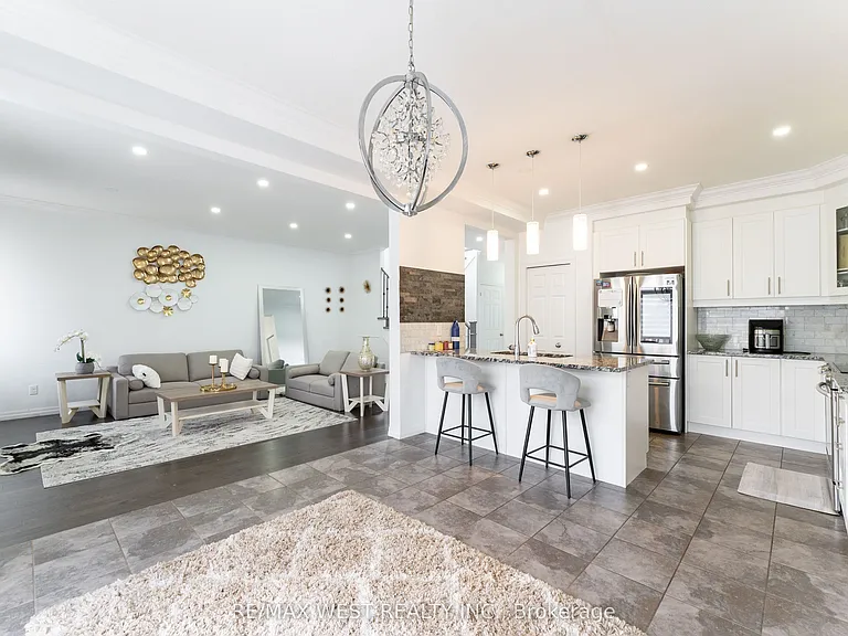 301 Freure Dr — Photo 14