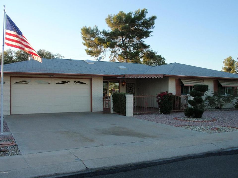 1st image of 16402 N 111th Ave