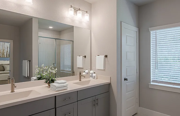 Echelon At Reverchon Bluffs Rental Homes — Photo 26